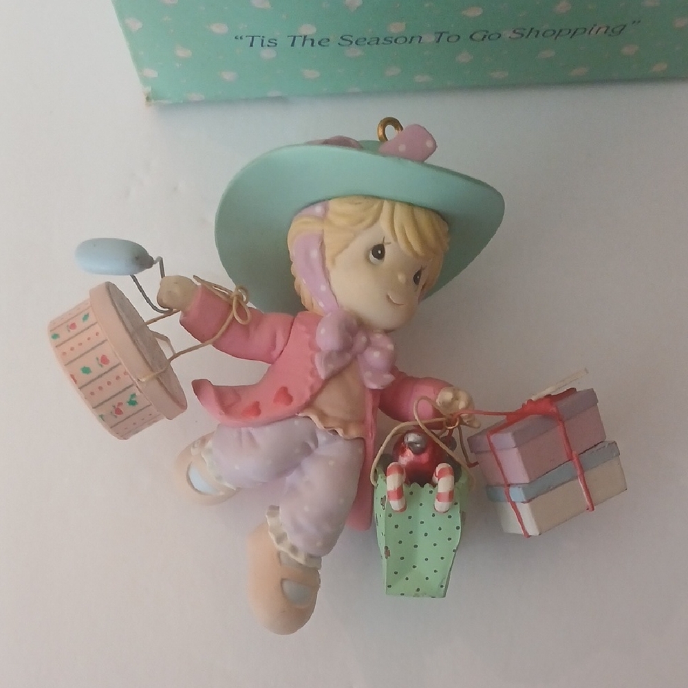 VTG Precious Moments "Tis The Season To Go Shopping" 1994